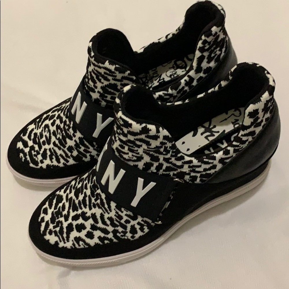 Shoes - Picture 2 of 2